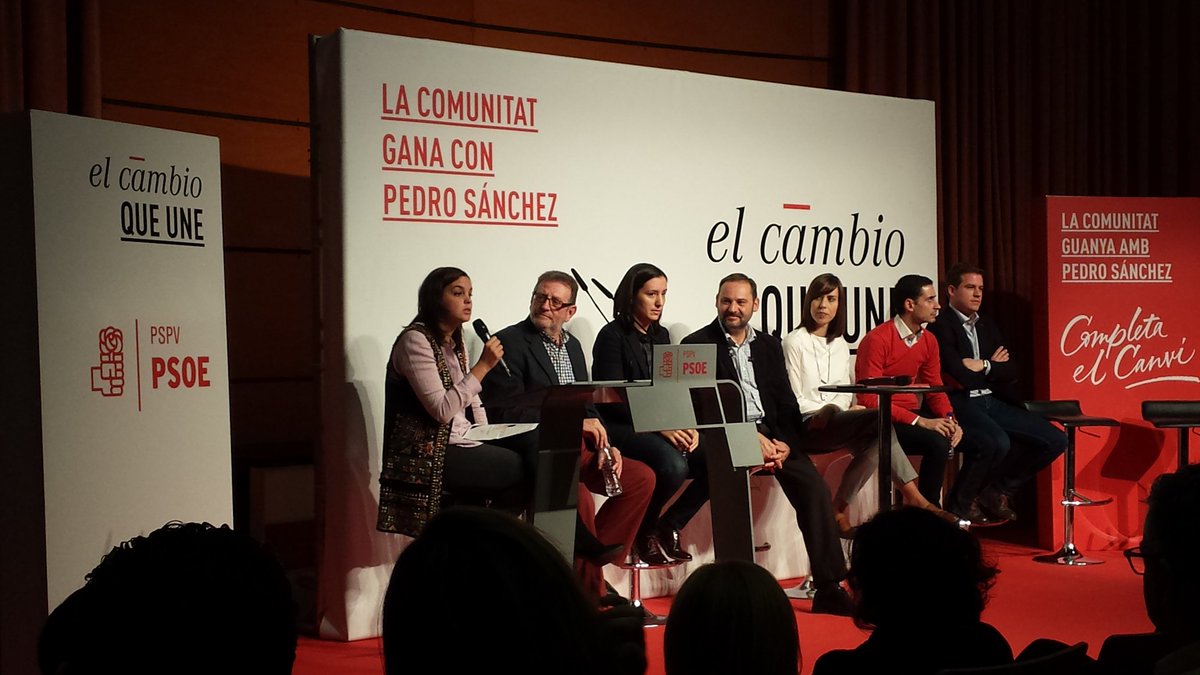 JSPV_Valencia's tweet photo. Salgamos a la calle a decir a los valencianos que voten por sus derechos e intereses @SandretaG #PedroSánchezCV #20D https://t.co/VpkdpMtVNl