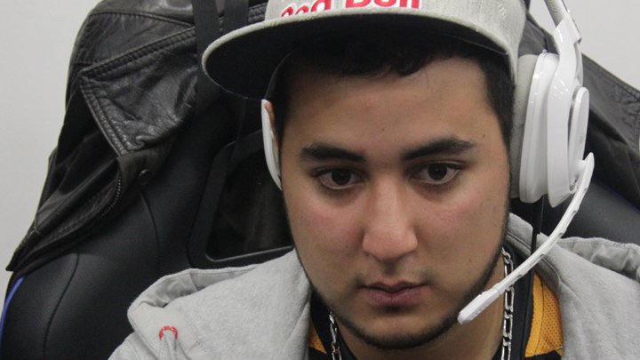 Dexerto's tweet image. 5 stories from @Am_2_Pro Day One, ft @Millenium @team_infused @Team_Vitality @RiotGaming

dexerto.com/features/am2pr…