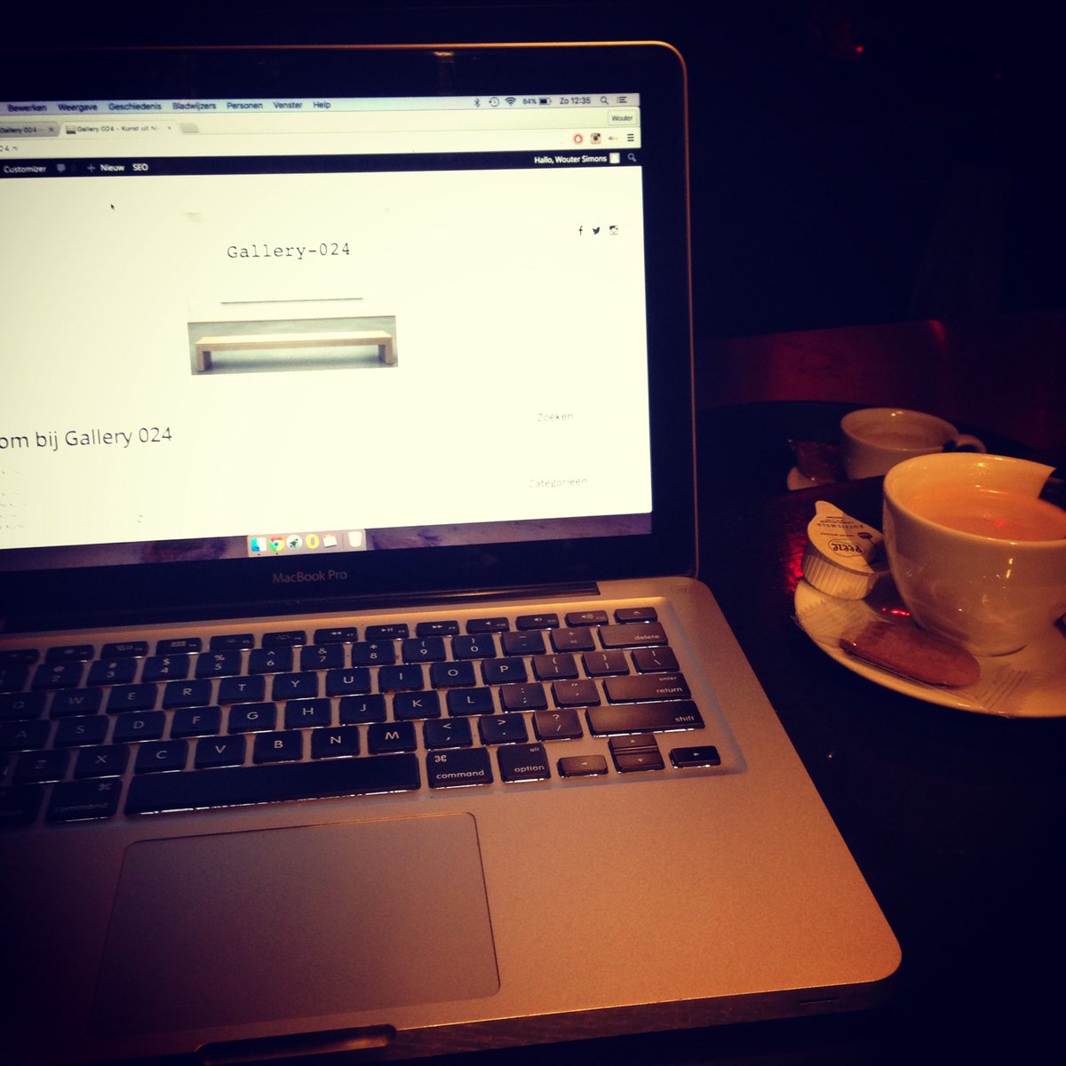 Flinke pot koffie, laptops &amp; internet. Vandaag is het een website dag, lees alles via gallery024.nl/2015/11/29/web…