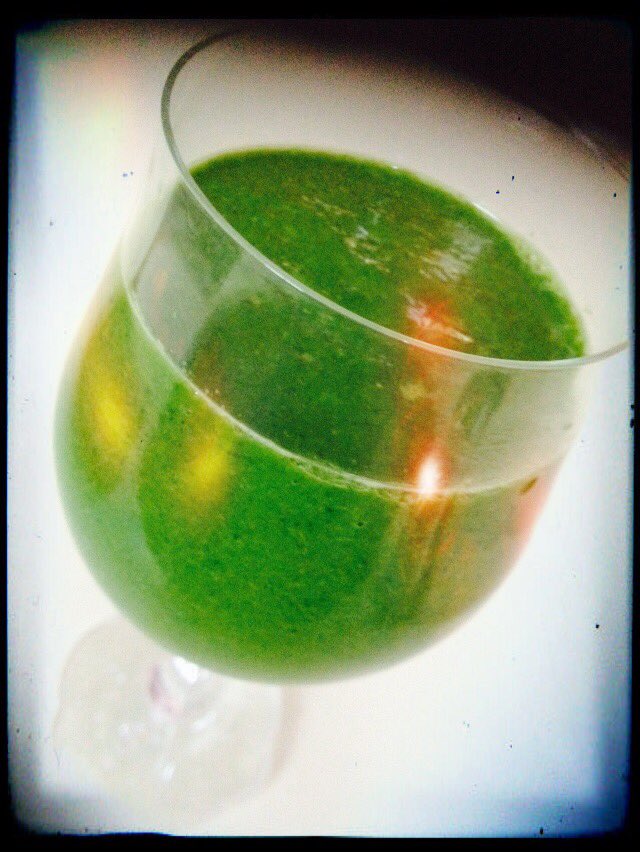 2BHealthBeauty's tweet photo. Green gazpacho, mmmmmm check FB: 2B' Health &amp; Beauty https://t.co/DeNKu5LWgL