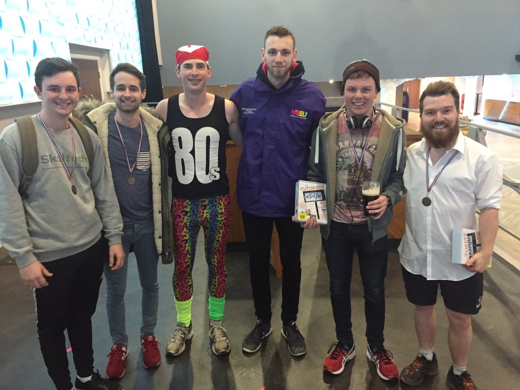 SelfieRun15's tweet photo. And the overall winners Three &amp; a Half Men #selfierun https://t.co/3mD3Jagbkd