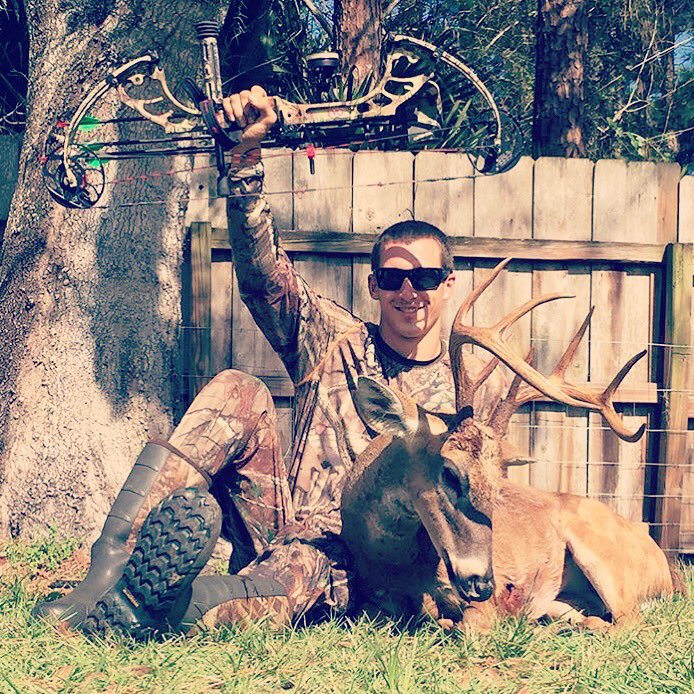 SouthernLifeApp's tweet image. Ryan Bustin sent in this South Florida  117" stud. Congrats bro!

#Hunting #outdoors #florida #southernlife