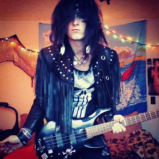 Eduardo_lin's tweet photo. @SleazyJesse #JesseJamesForTheDirt #MotleyCrue #TheDirt https://t.co/o6WJWAxnfN