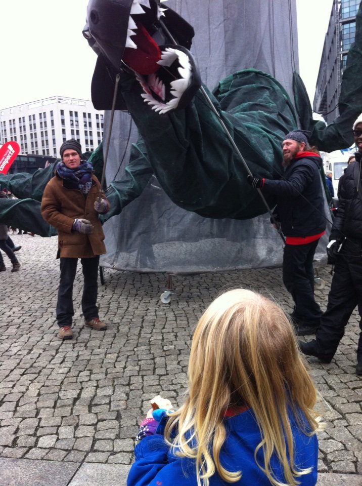 bifbabs's tweet photo. at the Berlin #climatechange march with the coal eating dinosaur... https://t.co/RtHp6DsBKs
