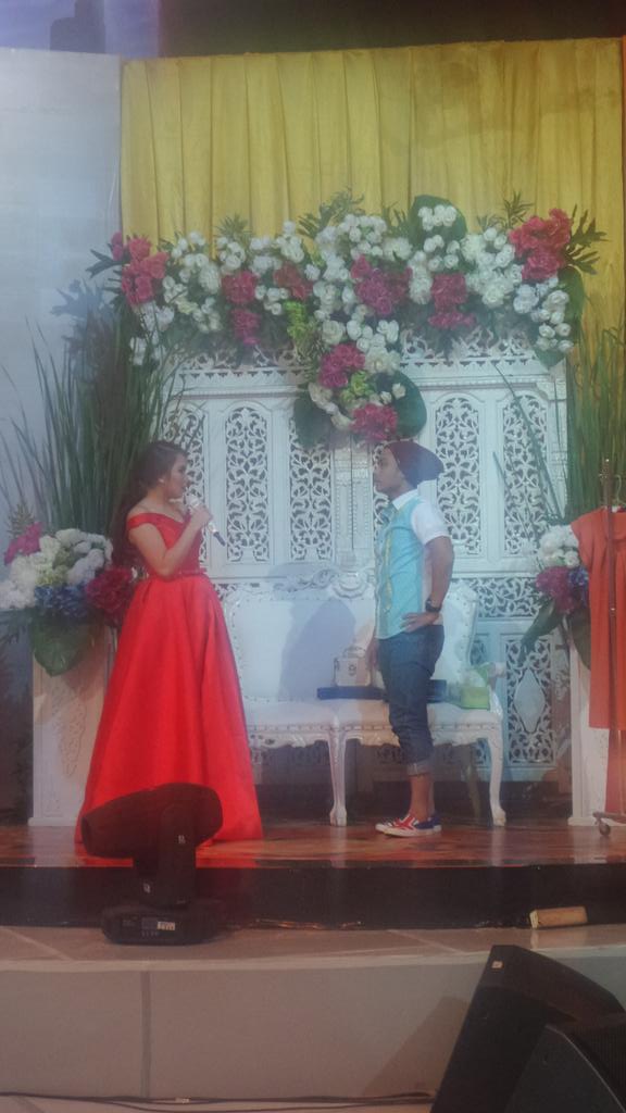 Official_MNCTV's tweet photo. Nahloh bu @aytingnew92 main sketsa apa nih? Kok ada @WCIndonesia ? Tonton terus #CecepyHepiHepi ya! https://t.co/U8sJRNk6Ux