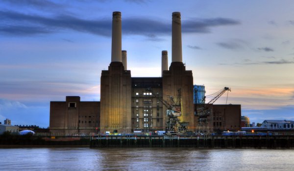 RT <a href="/Zoopla/">Zoopla</a>: 8 iconic buildings that have been transformed into striking new homes zoop.la/1RaJBUA