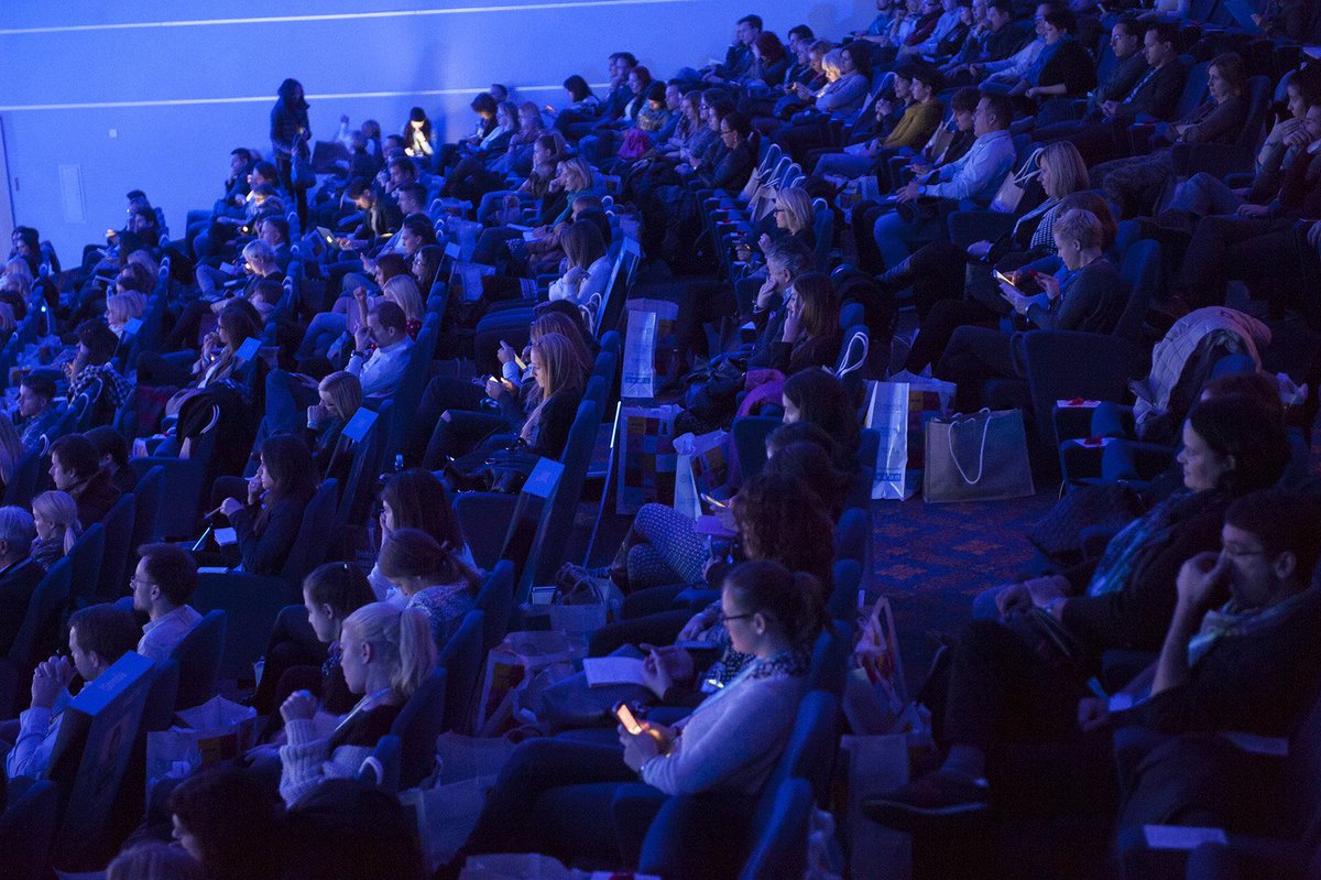 sempl's tweet image. We were happy to have you at #sempl17! Thx for filling up the Europa Hall. You are #awesome! See you at #sempl18