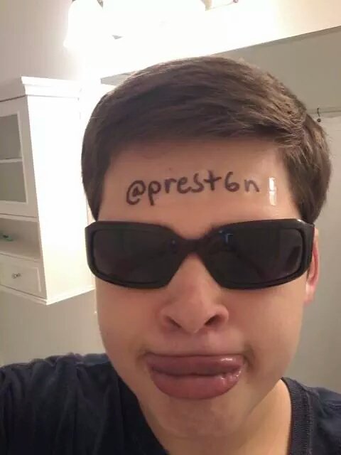 prest6n's tweet image. #FreeCethri