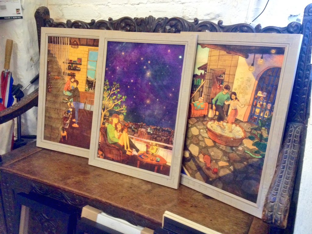 TheMasterframer's tweet photo. Japanese Silk Screen #Art with reflection control glass framed in driftwood moulding. #frameoftheday #appleframes https://t.co/BEDqOwegni