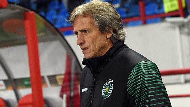 Jorge Jesus: 'Beşiktaş maçına C takımıyla çıkabilirim' bit.ly/1NSzYVa