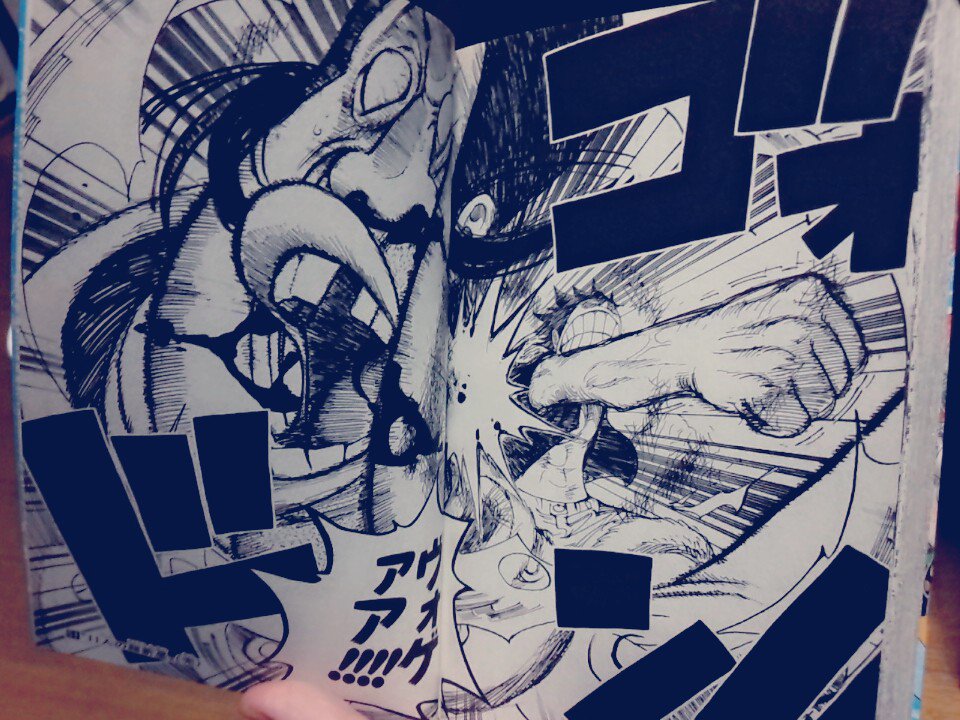 つかいません ルフィが天竜人殴るところ ほんとスッキリするわ D は天竜人を潰すと思う T Co Lqcsx34iyo Twitter