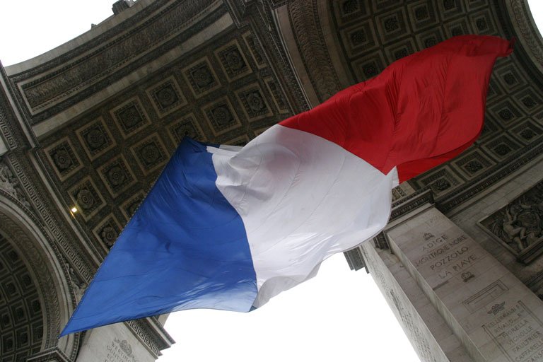Paris tweet media
