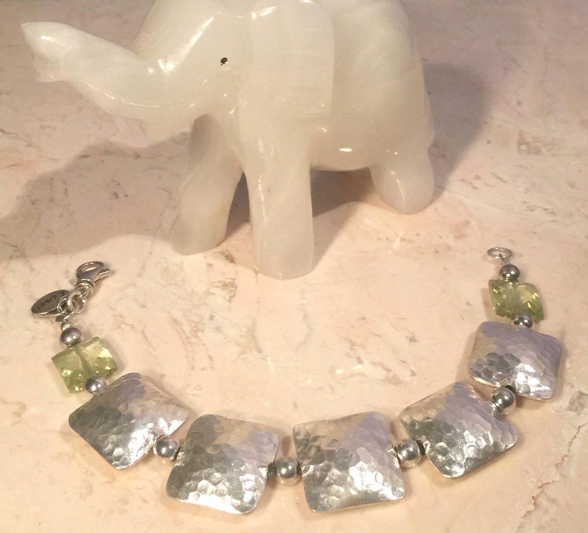 DesignsByPin's tweet photo. https://t.co/aRhwjqq7TU - B - 023 - Silver Squares Bracelet - 5 stunning hammered sterling silver squares with ... https://t.co/2ji74X8QsH