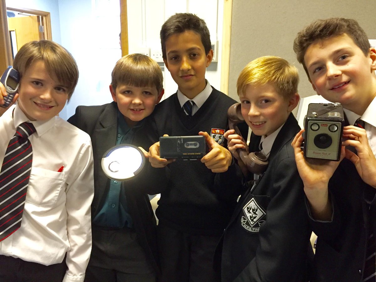 4goggas's tweet photo. "Is this a camera, Miss?" (It's actually a Sanyo Dictaphone.) Year 7 @NottsHigh exploring retro tech #redundanttech? https://t.co/fSH3x5r688