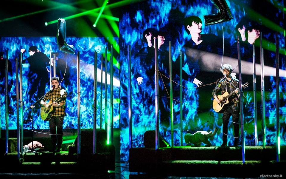 DomingoCommunication tweet media