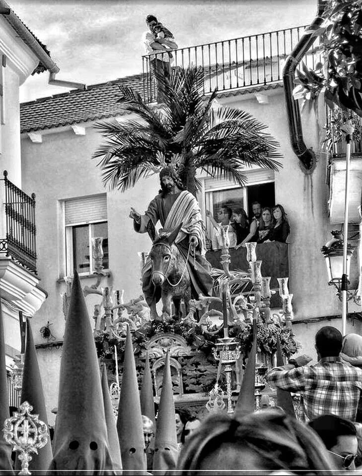 rescatado_ls's tweet photo. Nuevo contrato, el Domingo de Ramos tendrmos el honor de acompañar al Cristo del Amor de Valverde del Camino(Huelva) https://t.co/eWocReq3By