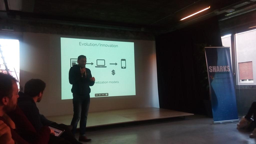Lectios's tweet photo. .@Frank_Pra_Levis is pitching in front of #sharks #GoogleLaunchpad @dpixel_vc https://t.co/C9IH0mpjfE