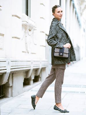 ras_shoes's tweet photo. No hay armario de #otoño que esté completo sin un tejido #tweed, un emblema del #glamour cotidiano. @maytedlaiglesia https://t.co/nhpKPwisYe