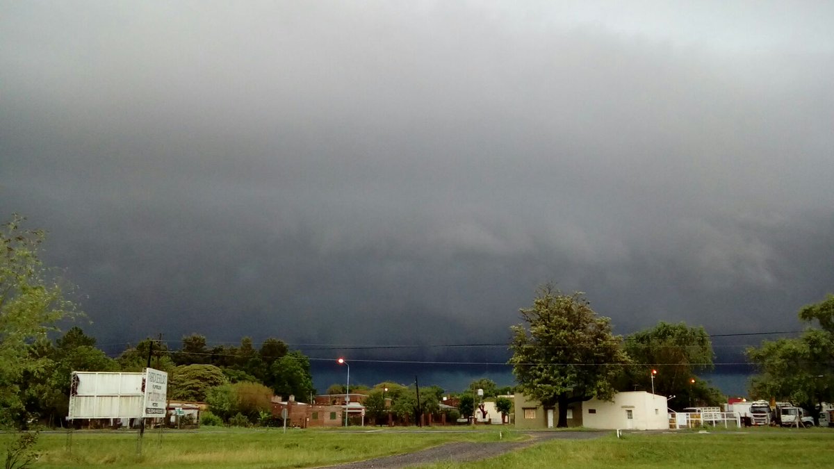 View image on Twitter