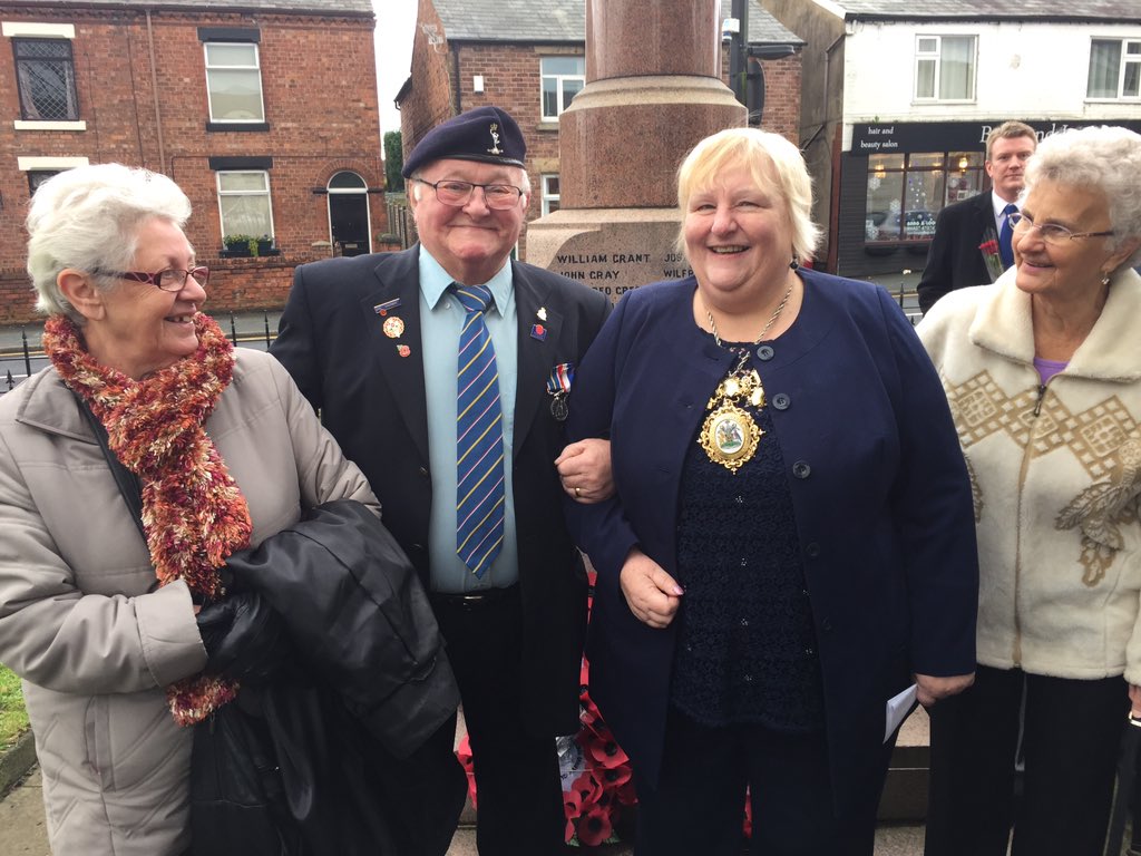 Linda Jones tweet media