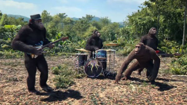 AllsongsTV's tweet photo. È uscito lo scimmiesco video di Adventure of a Lifetime dei @coldplay! Guarda qui: https://t.co/nxaMrVkTKx https://t.co/vewWMiRcEQ
