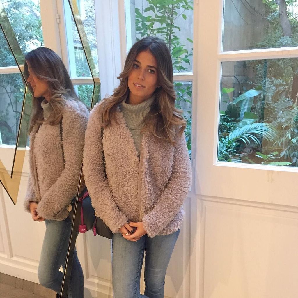 salontoro's tweet photo. También la modelo @coralsimanovich estuvo con nosotros antes de la inauguración de @laperl… https://t.co/DLZSNDnWJr https://t.co/NAE2ghVvtC