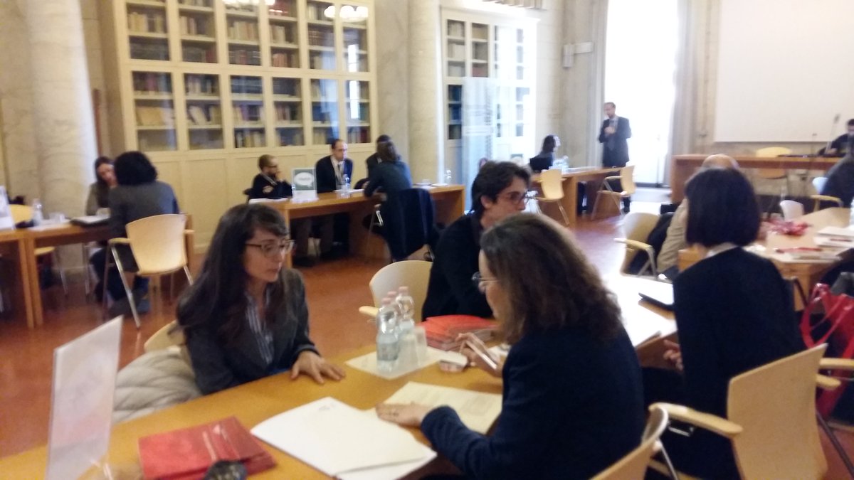 ScuolaSantAnna's tweet photo. Colloqui, presentazioni aziendali, incontri, mentoring: #pictures from Sant'Anna #jobfair2015 https://t.co/851O8WoWVX