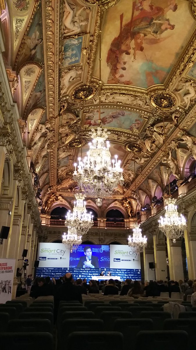 Al_Bd's tweet image. @I_web_You @Rolstream #ForumSmartCity remise des trophées @smartcityfbd, @TransWay_fr nominé à #InitiativeCitoyenne