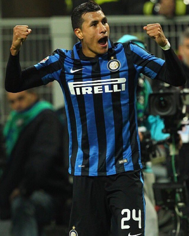 m3l100's tweet image. من الافضل ؟

1- موريلو = ريتويت #انتر_ميلان 

2- فاران = اعجاب #ريال_مدريد

صاحب الطلب : @saleh5019