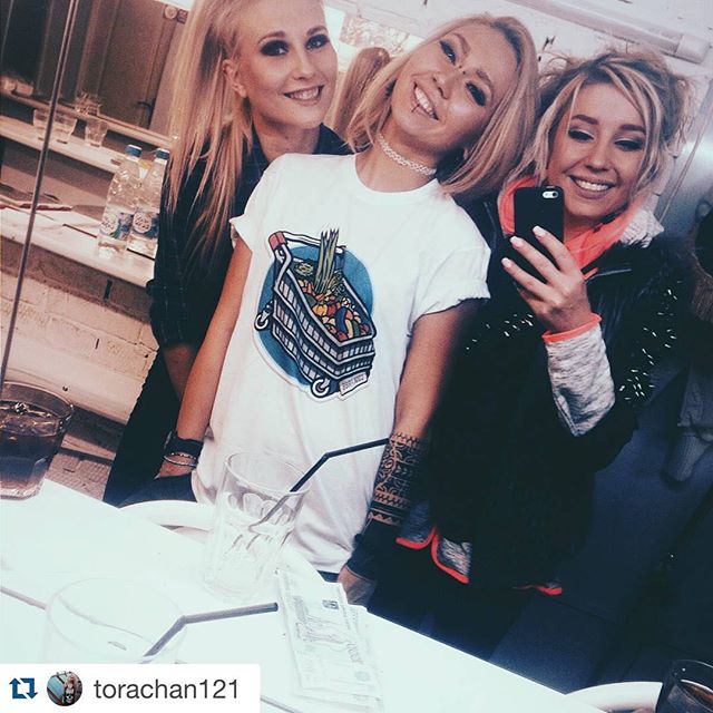 instaufa's tweet photo. Repost @torachan121
Уфимские девушки в теме😎👌🏻#lowkitchen #ufa #pravdagirls#ufa #lowkitchen #pravdagirls https://t.co/4eD6NVrad5