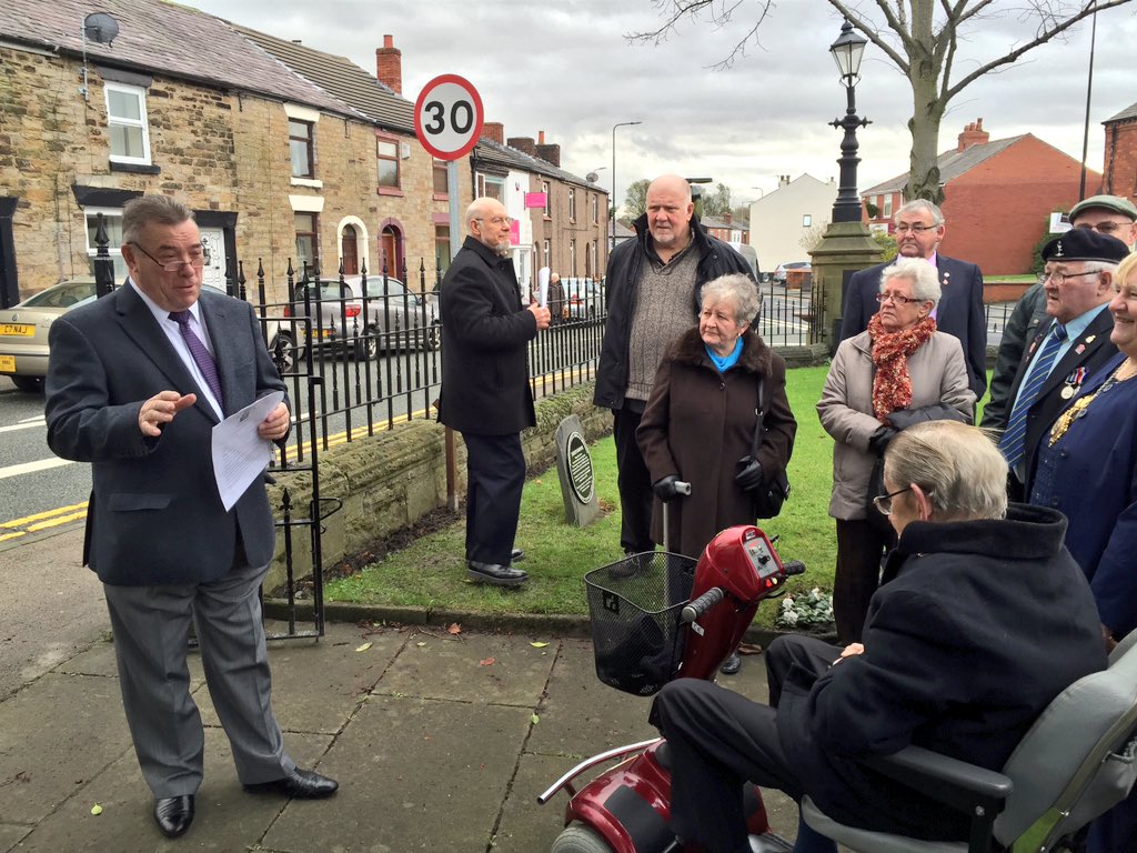 Linda Jones tweet media