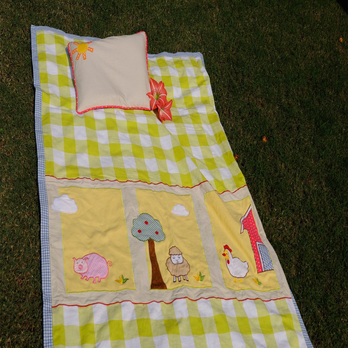 NeedyBeeKids's tweet photo. #PeekABoo for #NeedyBee Baby #Blanket with #Pillow #cover for #kids by @NeedyBeeKids.
https://t.co/d5gkwfiILN https://t.co/WttyKdl3rb