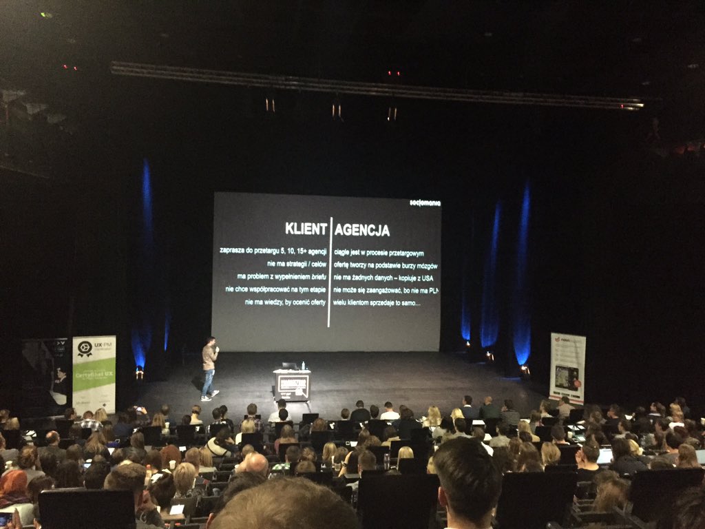 barkarolka's tweet photo. Agencji spowiedź powszechna. I o spuszczaniu spodni :) Czyli @bartlomiejrak na #MIT2015 @Socjomania https://t.co/JVV8mZWS0x