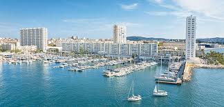 clementlucas2's tweet photo. #swtln #gsb2015 Aller Toulon !! https://t.co/KVwJE1YMEl