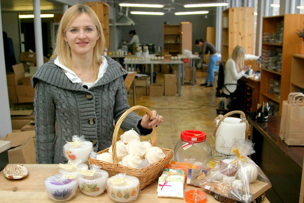Sveces silda tumšajā laikā goo.gl/dZQTmc <a href="/LauretaCandles/">Laureta Candles</a>