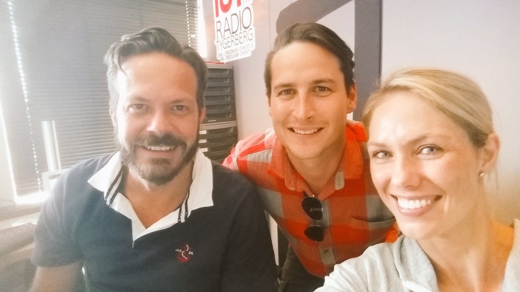 karienb11's tweet photo. @PieterPohl van @cmd_africa kuoer by @Tygerberg104fm #GodsNotDead #Ragamuffin #ChristelikeFilms #MoetSien! https://t.co/sfL50qJz7k