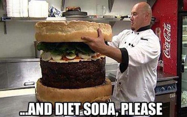 j19092's tweet photo. Just a diet soda please... #watchingthefigure https://t.co/AzxwgigMU9