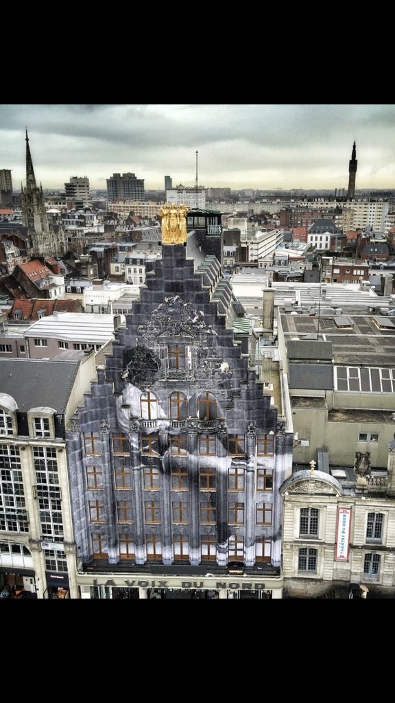 doris_stricher's tweet photo. Pasting in Lille, France ! #unframedproject #lavoixdunord https://t.co/AM3XTd9mkj