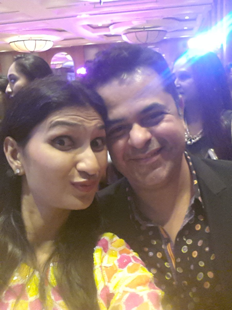 KaamchorKiRasoi's tweet photo. #reliving Great moments are born from great opportunities. #IFBA2015 @JWMarriottJuhu @FoodBloggerAI https://t.co/3x9tKKJzkb
