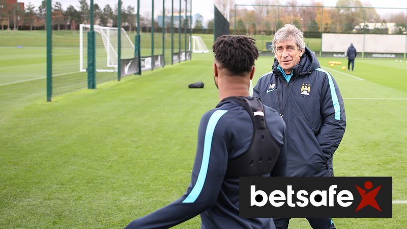 ManCity's tweet photo. Full report from Manuel's #cityvsaints press conference is on the site.

Read here: https://t.co/6TNJxWetVl #MCFC https://t.co/Q3kLd82Qi8