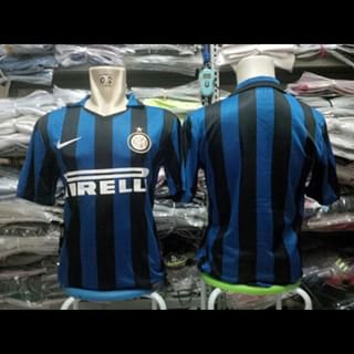zona_degradasi's tweet photo. 2. Wajib RETWEET tweet ini sebagai tiket ikutan #KuisJoPanJer yang berhadiah jersey home Inter ini! https://t.co/E3hsLMr8Af