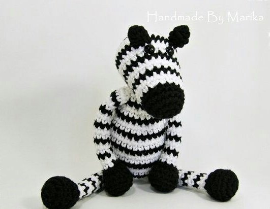 ByMarika's tweet photo. Black Friday zebra https://t.co/rlD4eyBVII #babyrattle #BlackFriday #sale #zebra #bymarika https://t.co/qXLXTSc5a3