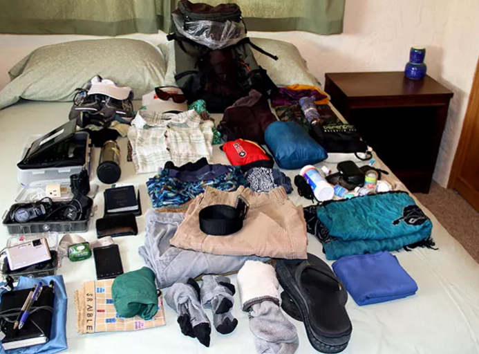 How to pack light: tips from a master packer lptravel.to/AOeCzP #travel #lp