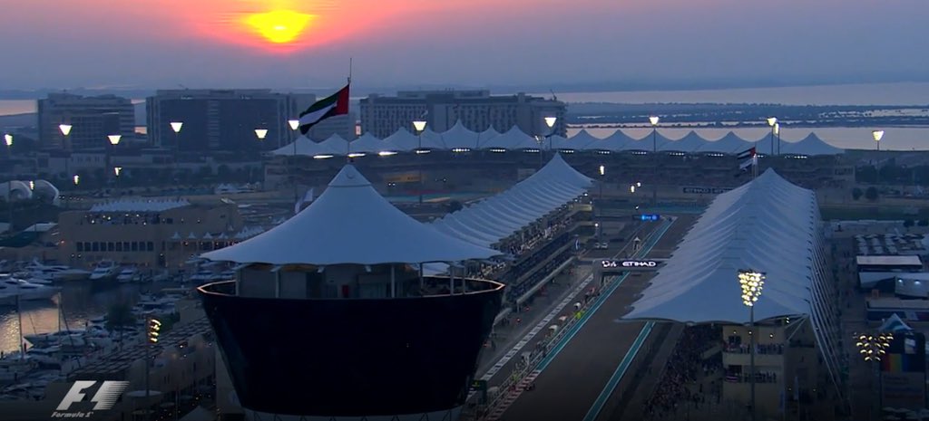 TelemetricoF1's tweet photo. #AbuDhabiGP @ymcofficial 26C #AirTemp 30C #TrackTemp #FP2 https://t.co/8ylRcghxVf