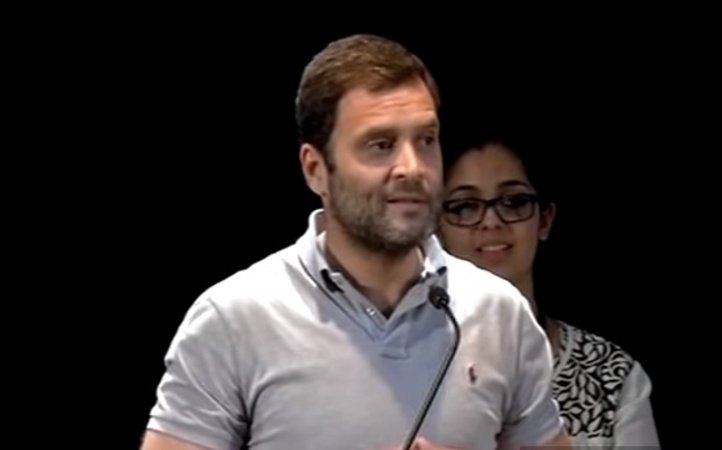 nainarajput101's tweet photo. Bengaluru Mount Carmel College Girls trolled RahulGandhi for #SwacchBharatAbhiyan. https://t.co/1T52yErkhS https://t.co/cJ6ud89GNR