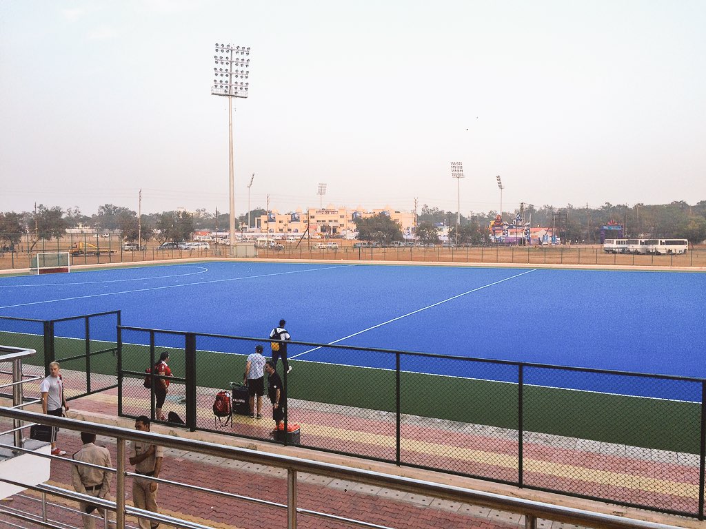 Markajp19's tweet image. Some snaps of #Raipur en route to the last training before our @FIH_Hockey #HWL2015 gets going tomorrow! #RedCaribou