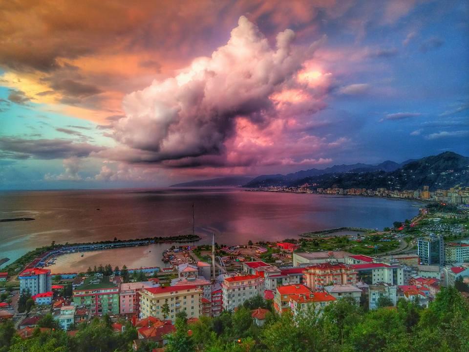 RizeVali's tweet photo. Bir Kuzey Rüyası: RİZE… A Northern Dream: RİZE https://t.co/W54yvPEzxU