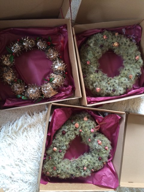 Welcome back <a href="/Blackerandmoore/">Blacker & Moore</a> to #farmersmarkets #SouthKen &amp; #Pimlico Sat #Blackheath Sun stunning handmade wreaths