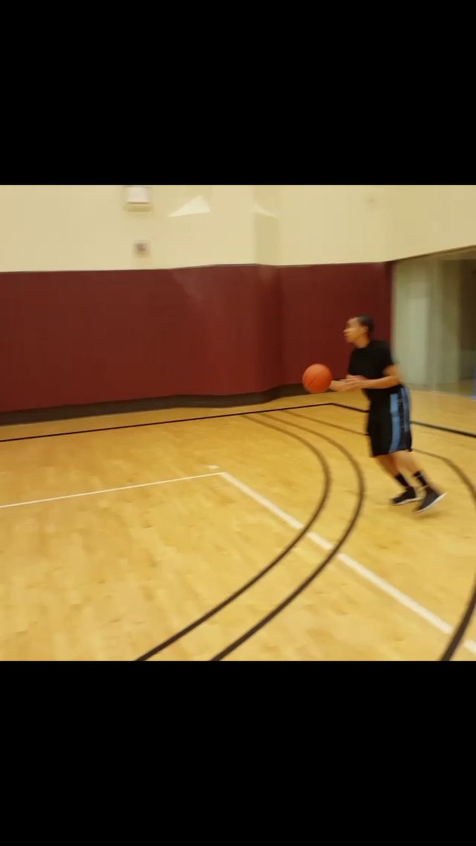 staysmoove1's tweet photo. Training https://t.co/o93xf8SiPE