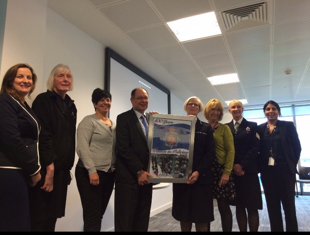 GMPAWP's tweet photo. The unveiling of our @GMPAWP #100WIP commemorative picture! @gmpolice https://t.co/KFQEu6zGVF
